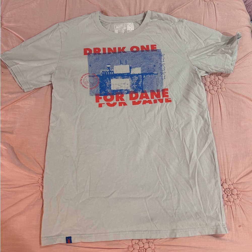Large dutch bros T-shirt
